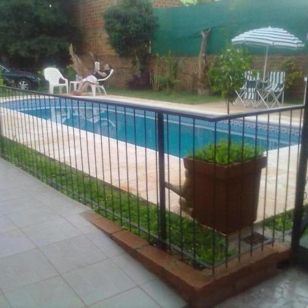 Residencial Azaleas Place Пуэрто-Игуасу Экстерьер фото